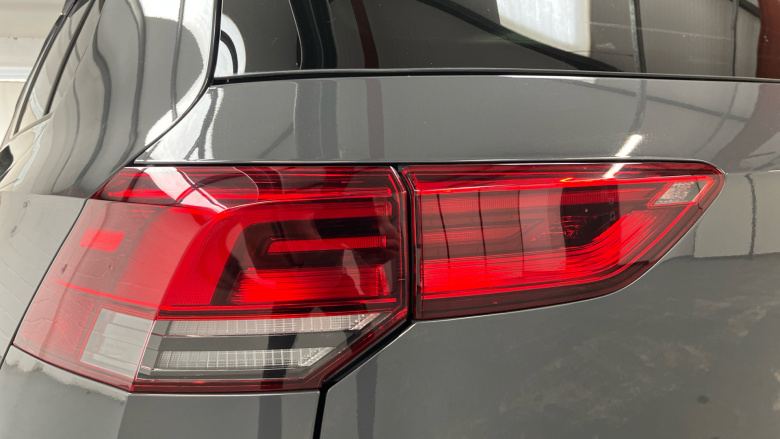 Volkswagen Golf 1.5 TSI R-Line 5dr Petrol Hatchback